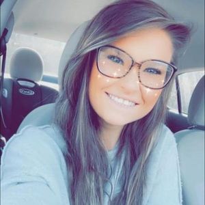 Meet your Posher, Ashton